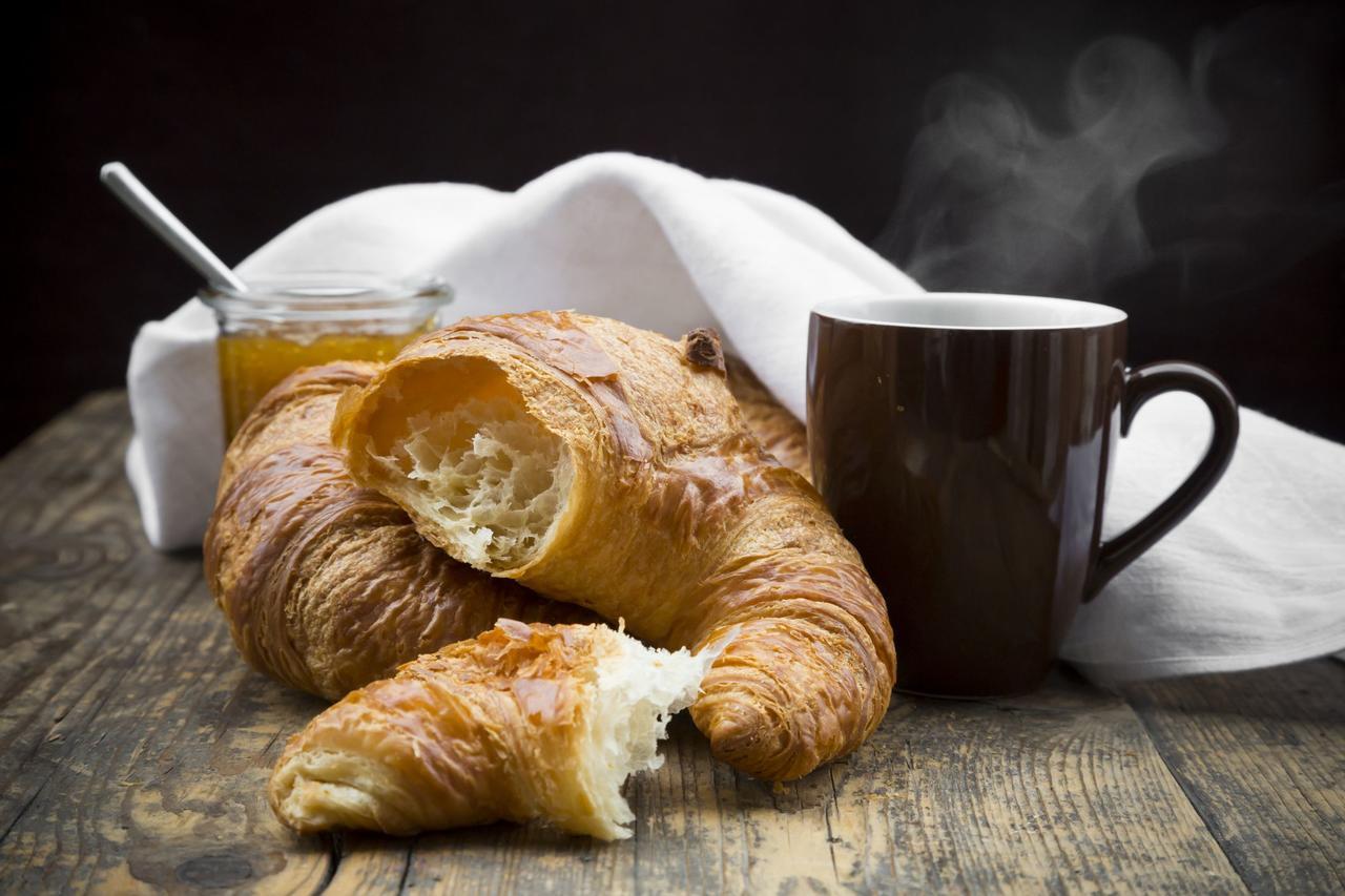 Attic Monkeys Couette-café